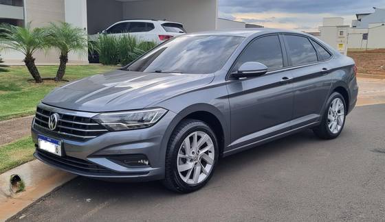 VOLKSWAGEN JETTA 1.4 250 TSI TOTAL FLEX COMFORTLINE TIPTRONIC VOLKSWAGEN JETTA 1.4 250 TSI TOTAL FLEX COMFORTLINE TIPTRONIC